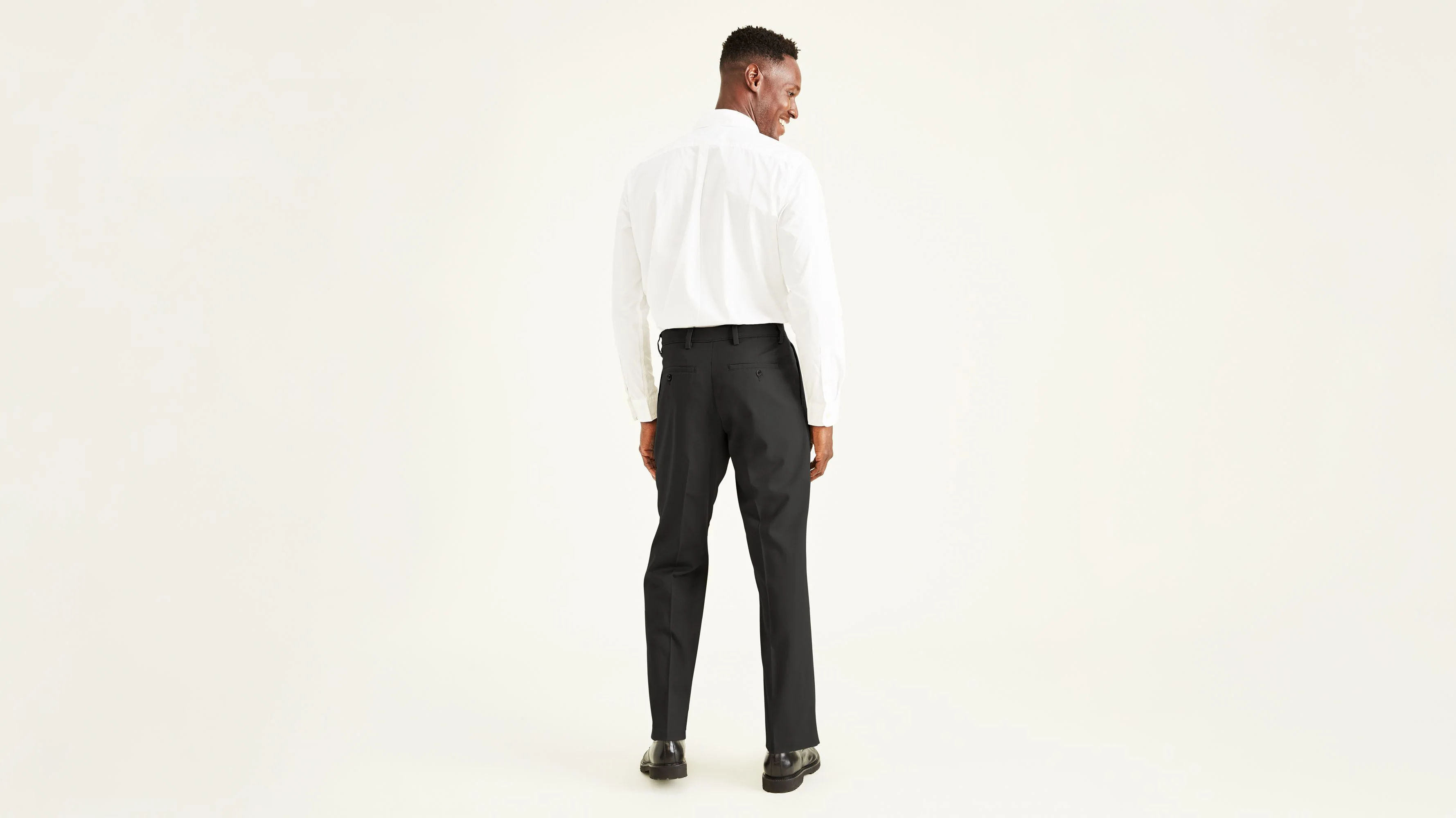 Easy Khakis, Pleated, Classic Fit - Image 3