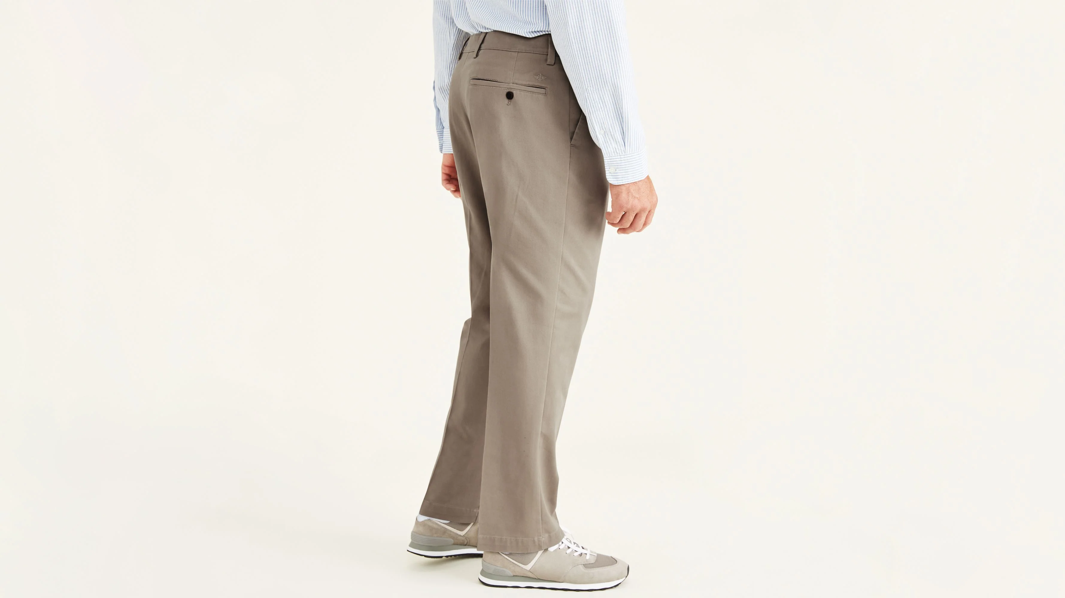 Easy Khakis, Pleated, Classic Fit (Big and Tall) - Image 3