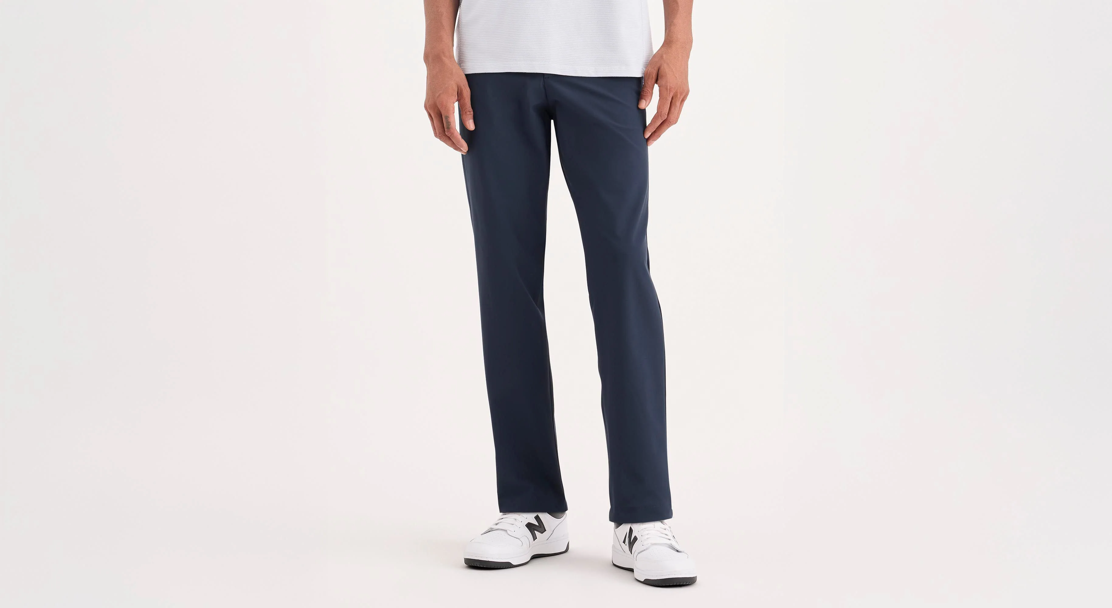 Go Airweave Chino, Slim Fit - Image 2