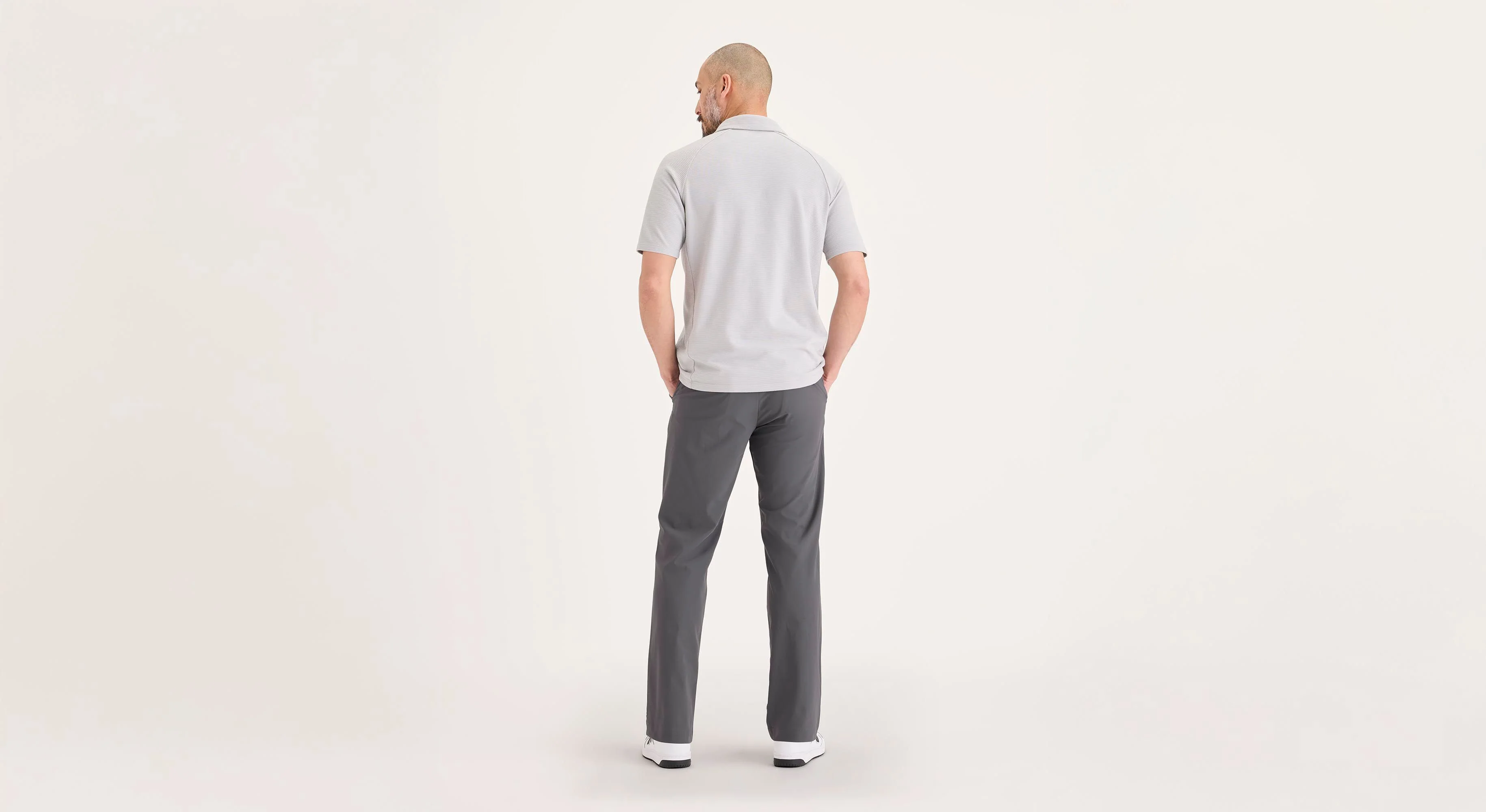 Go Airweave Chino, Straight Fit - Image 3