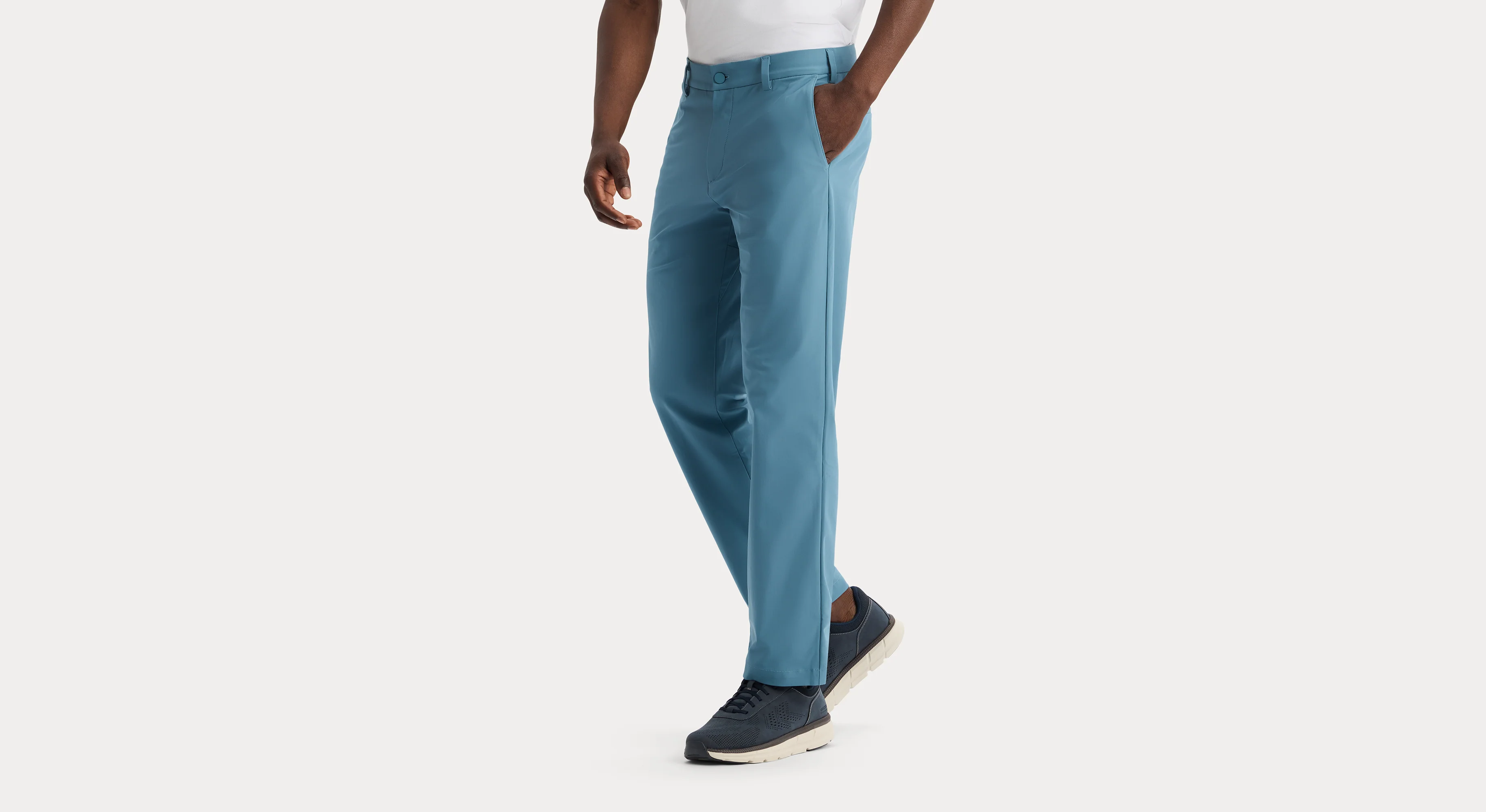 Go Airweave Chino, Straight Fit - Image 3