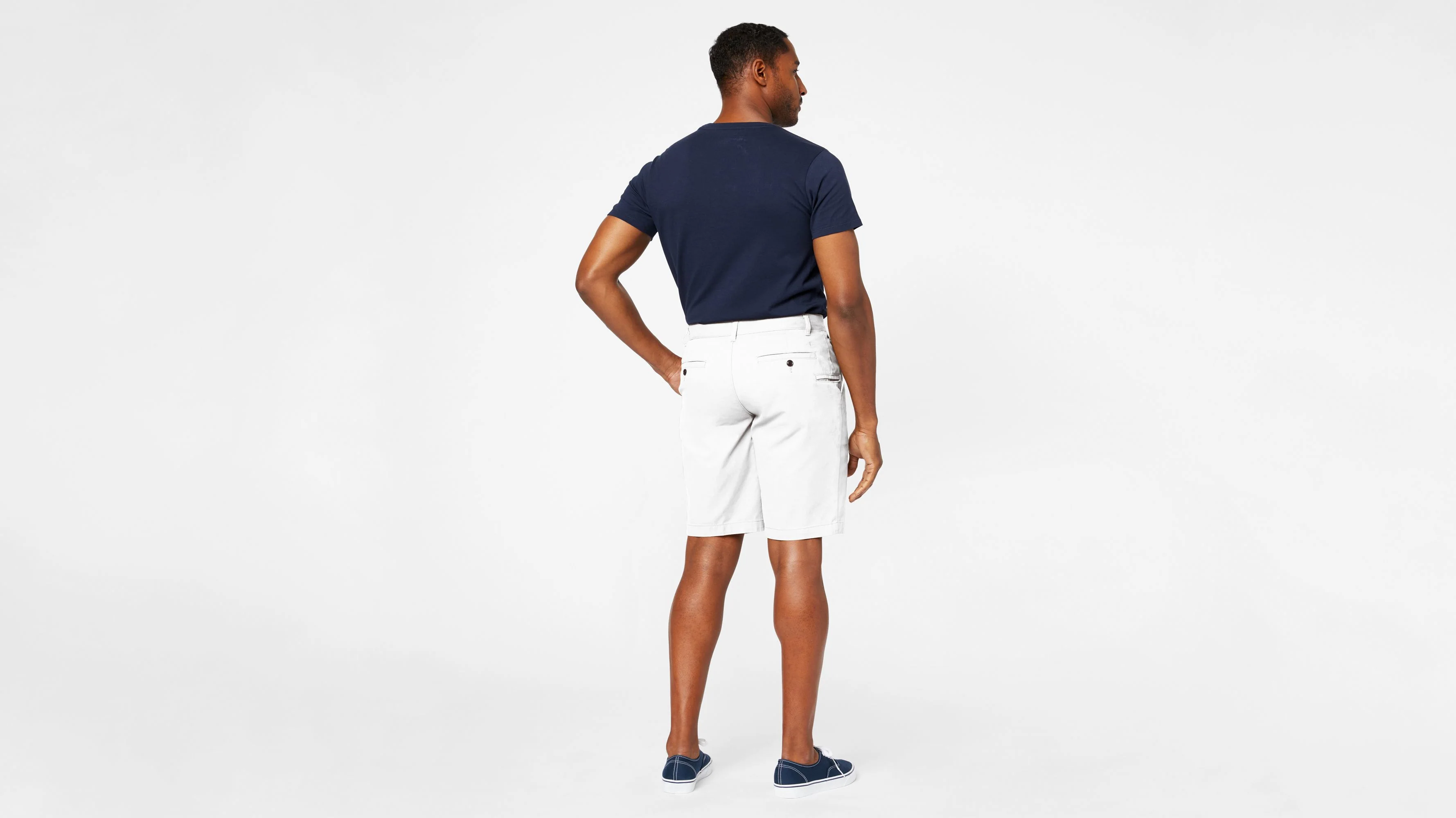 Perfect 10.5" Shorts - Image 2