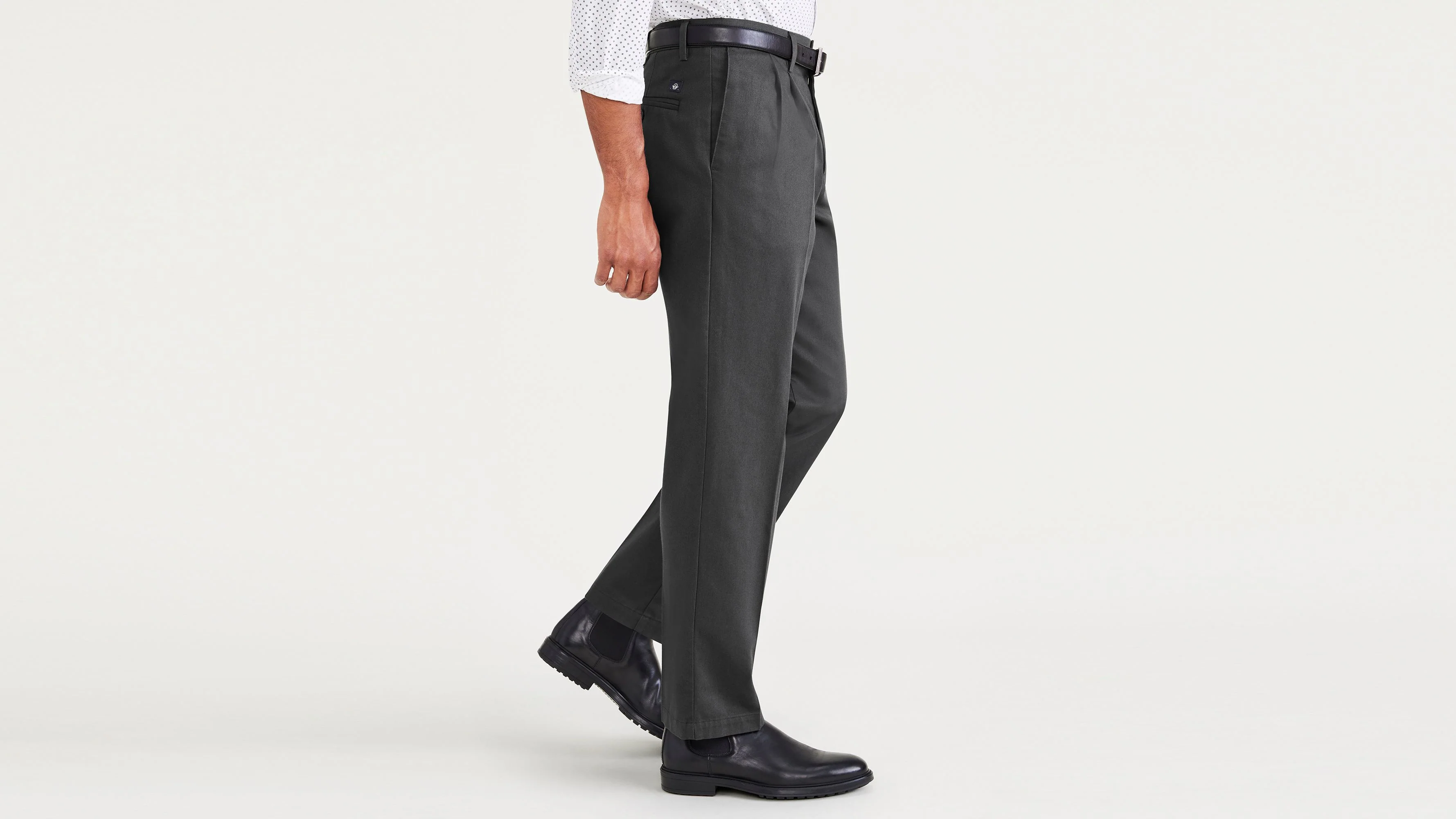 Signature Iron Free Khakis, Pleated, Classic Fit with Stain Defender® - Image 3