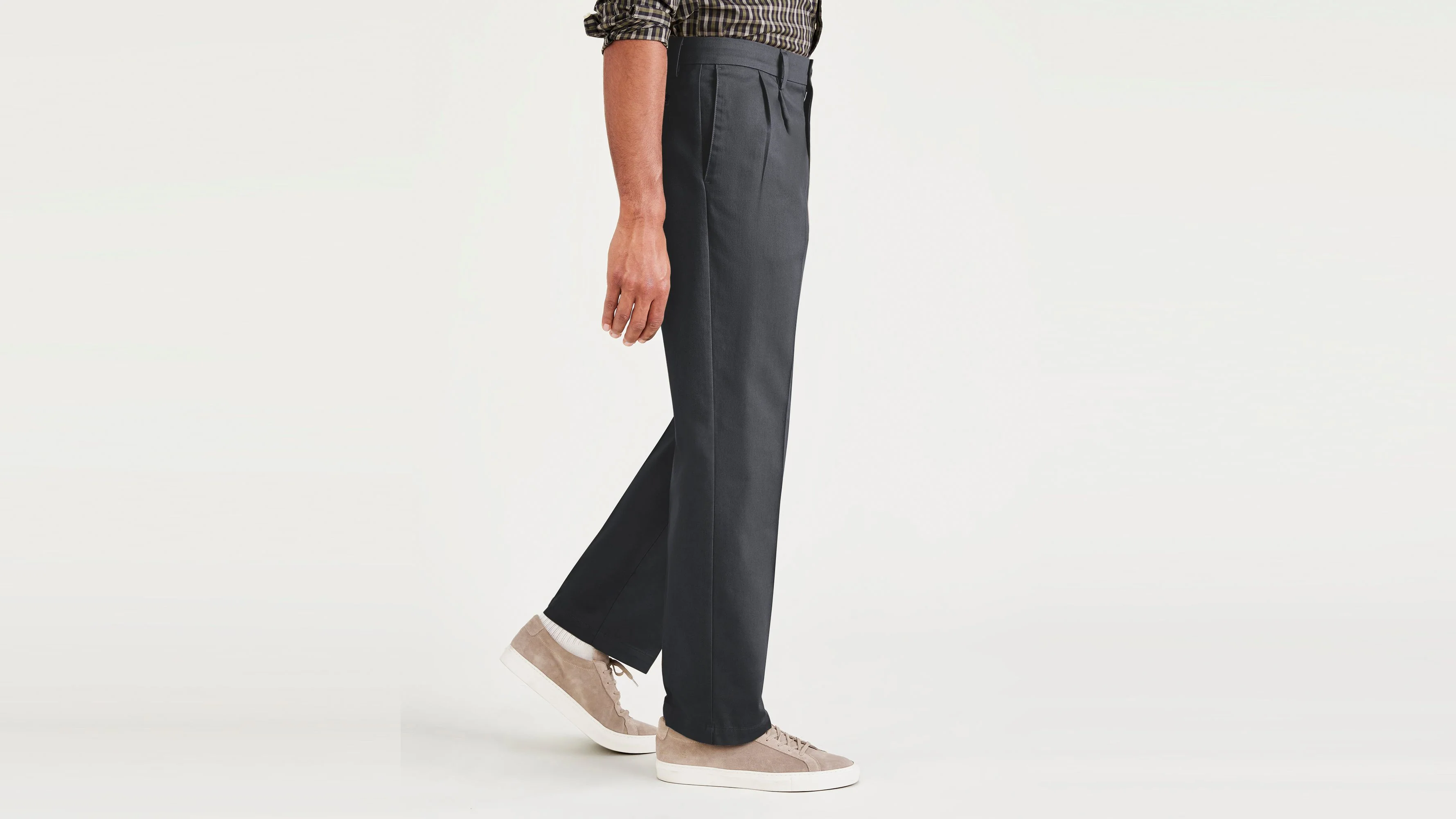 Signature Iron Free Khakis, Pleated, Classic Fit with Stain Defender® - Image 3