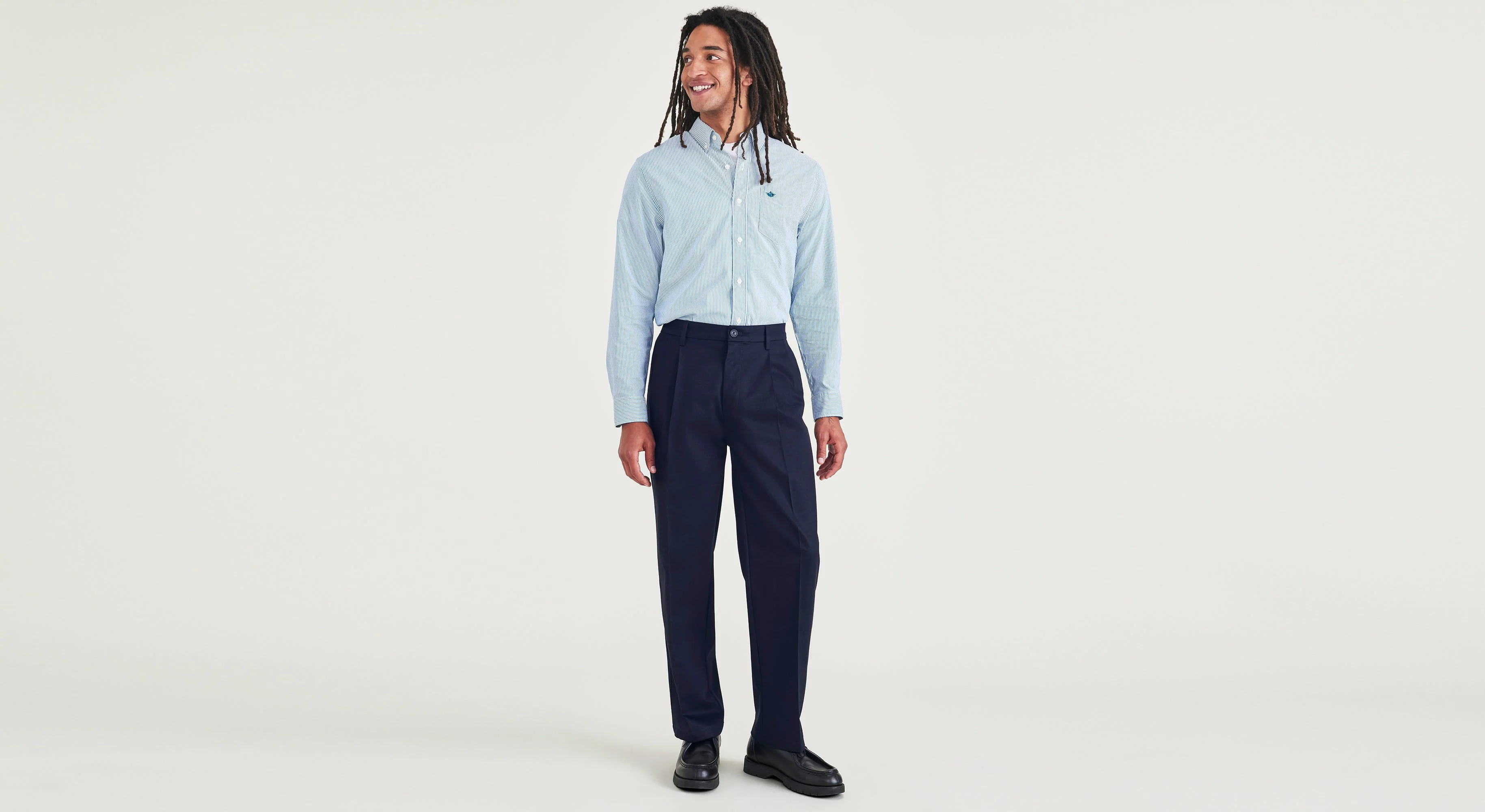 Signature Iron Free Khakis, Pleated, Relaxed Fit with Stain Defender®